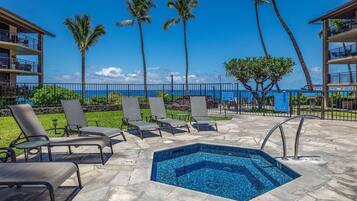 House, Multiple Beds (Kona Makai 5-305) | Pool