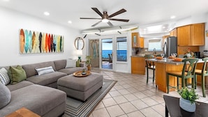 Unclassified image, 2 of 14, button - Keauhou Kona Surf & Racquet Club Townhouse#183 (Kailua-Kona)