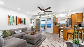 Condo, Multiple Beds (Keauhou Kona Surf & Racquet Club Town) | Living area
