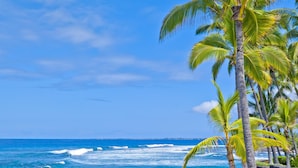 Unclassified image, 5 of 14, button - Keauhou Kona Surf & Racquet Club Townhouse#183 (Kailua-Kona)