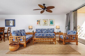 Condo, Multiple Beds (Keauhou Kona Surf & Racquet Club #6-2) | Living area