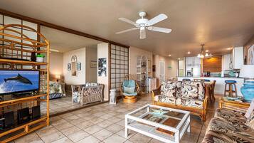 Condo, Multiple Beds (Keauhou Kona Surf and Racquet Club 3-) | Interior