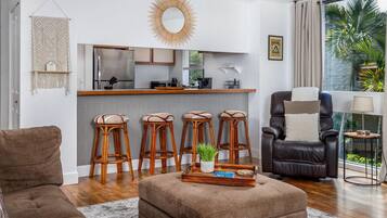 Condo, 1 King Bed with Sofa bed (Kailua Bay Resort 4-206 Corner Oceanv) | Living area