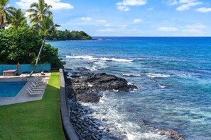 Condo, Multiple Beds (Banyan Tree 301: Oceanfront 2/2 Remod) | Pool - Banyan Tree 301: Oceanfront 2/2 Remodeled With AC (Kailua-Kona)