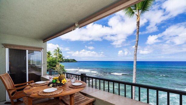 Lejlighed - flere senge (Banyan Tree 301: Oceanfront 2/2 Remod) | Udendørs spisemuligheder