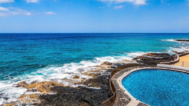 Unclassified image, 1 of 94, button - Casa De Emdeko 117 (Kailua-Kona)