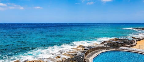 Condo, Multiple Beds (Casa De Emdeko 117) | Beach
