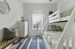 3 bedrooms, free WiFi, bed sheets - North Wildwood Beach House (Wildwood)