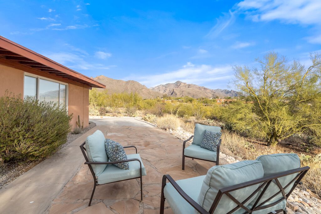 NW Tucson family friendly house with Catalina mountain views