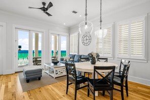 Dining - *Bella Vista on the Beach*Fully Remodeled*Hot Tub*Beach Gear*Shared Pool*9 Beds* (Miramar Beach)