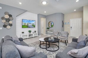 TV, table football, computer monitors - 5BD Windsor Island Near Disney (WI 1211) (Davenport)