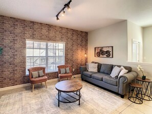 TV, table tennis - 5BD Paradise Palms Near Parks (PP 8967) (Kissimmee)