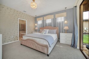 5 bedrooms, travel cot, WiFi, bed sheets