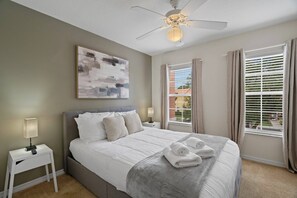 3 Schlafzimmer, Reisekinderbett, WLAN, Bettwäsche