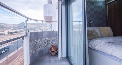 Cozy retreat,just a 5-minute walk from the beach. offers a comfortable&relaxing