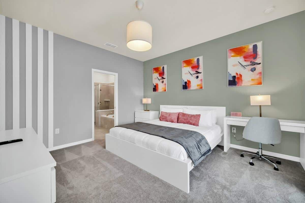 5 bedrooms, iron/ironing board, travel cot, WiFi
