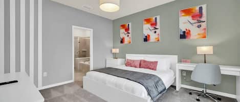 5 chambres, fer et planche à repasser, lit de bébé portatif, Wi-Fi