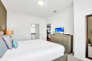 3 Schlafzimmer, Bügeleisen/Bügelbrett, Reisekinderbett, WLAN
