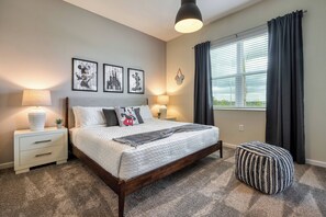 2 bedrooms, iron/ironing board, travel crib, WiFi - 2BD Champions Gate Magical Near Disney (CG 1177) (Four Corners)