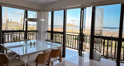 Apto Pe na Areia - Frente Mar - Imbituba