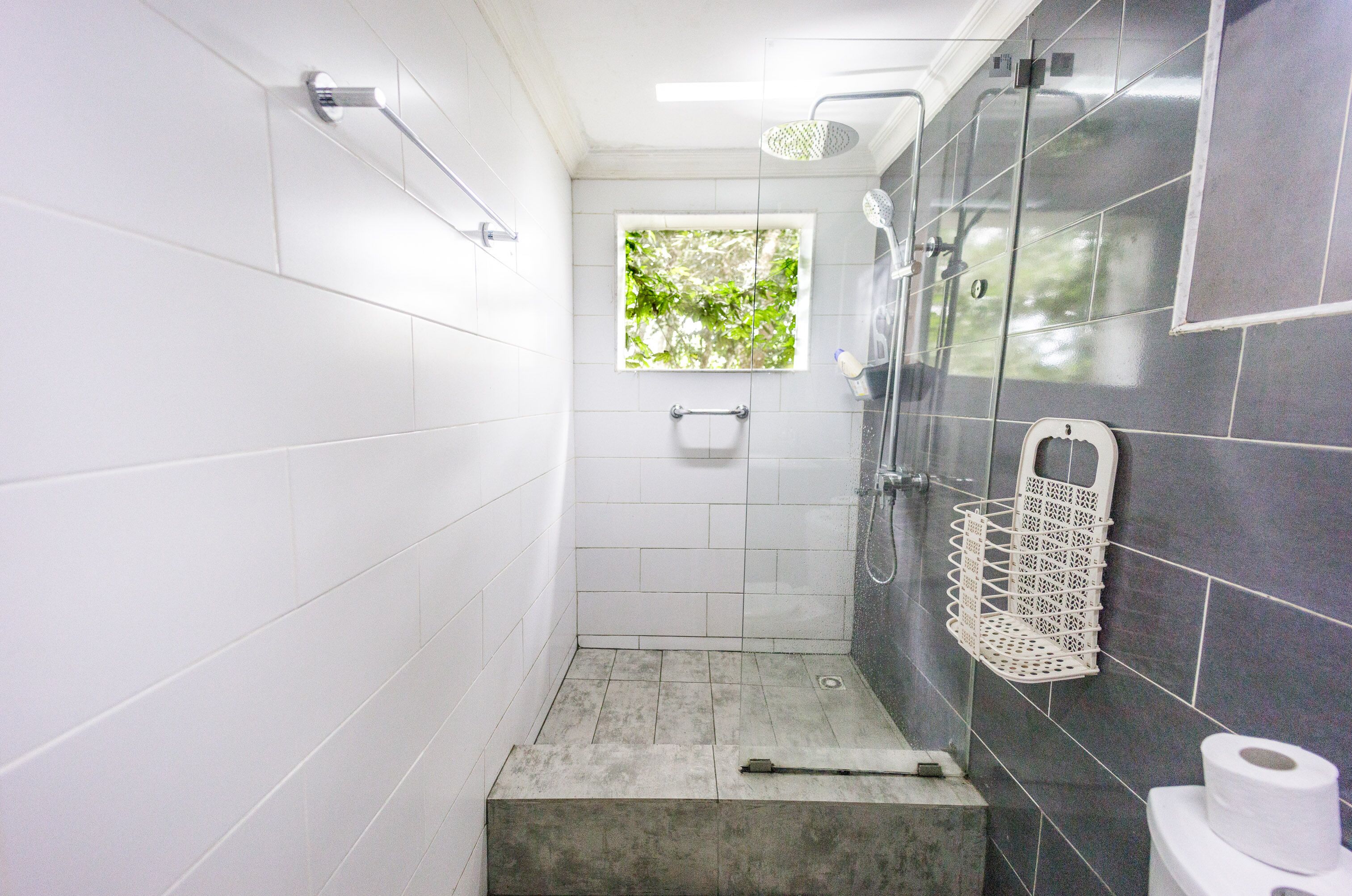 Shower, towels, soap, shampoo