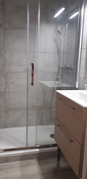 Dusche, Haartrockner