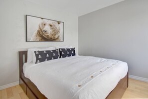 1 chambre, bureau, Wi-Fi, draps fournis