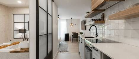 Fridge, microwave, oven, stovetop