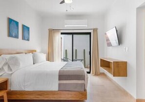 1 bedroom, iron/ironing board, travel crib, WiFi