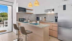 Unclassified image, 3 of 22, button - Pineda Suite 202 with Parking (La Paz)