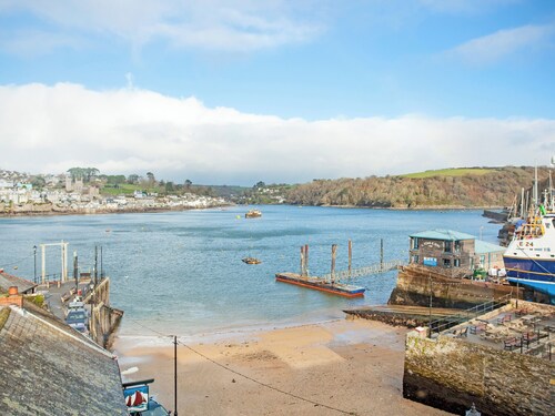 2 bedroom accommodation in Fowey
