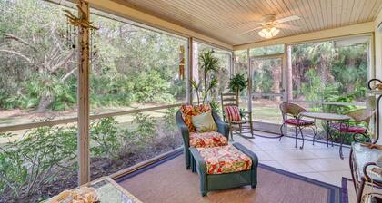Sebastian Home w/ Screened Lanai: 8 Mi to Beach!