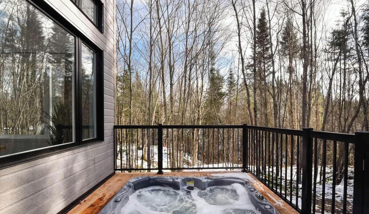 Bain à remous extérieur