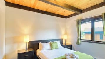 4 sovrum, strykjärn/strykbräda, wi-fi och sängkläder