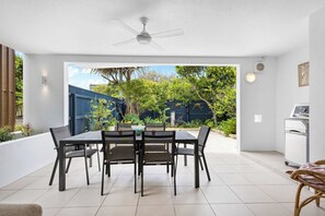Unclassified image, 4 of 22, button - Peregian on the Beach Apt 1 (Peregian Beach)