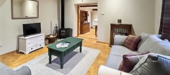 1 bedroom accommodation in Adversane, near Billingshurst