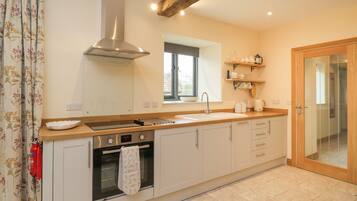 Fridge, dishwasher, electric kettle, toaster