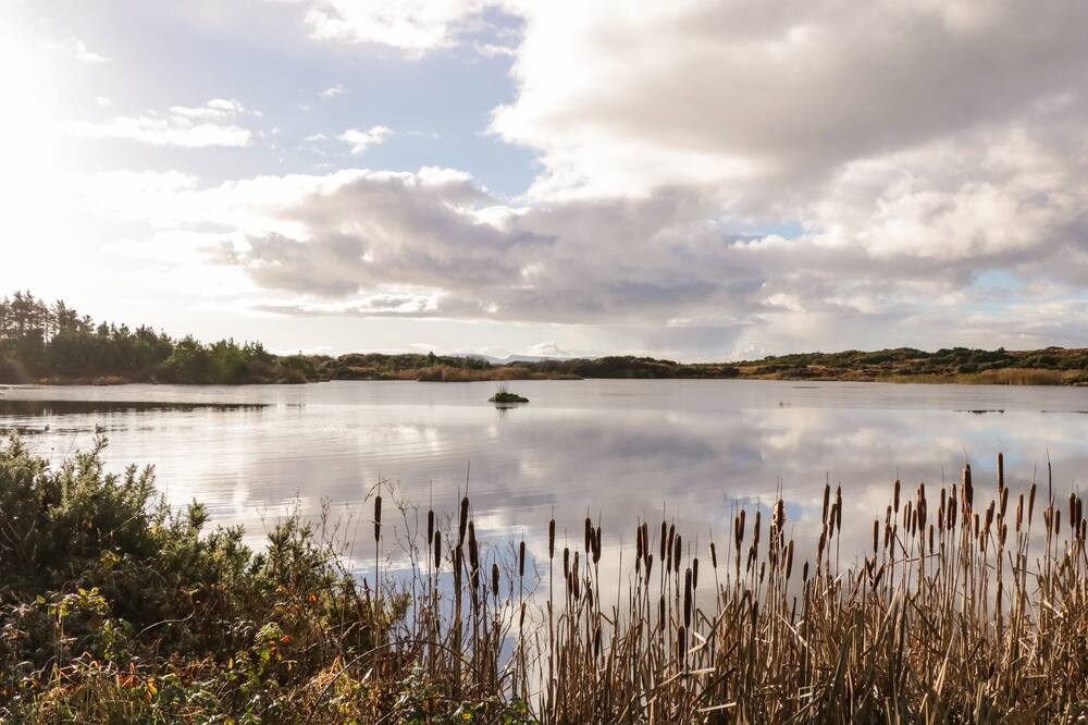 THE WHEELHOUSE POD NO. 7, romantic in Burtonport, County Donegal