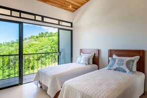 4 bedrooms, WiFi, bed sheets