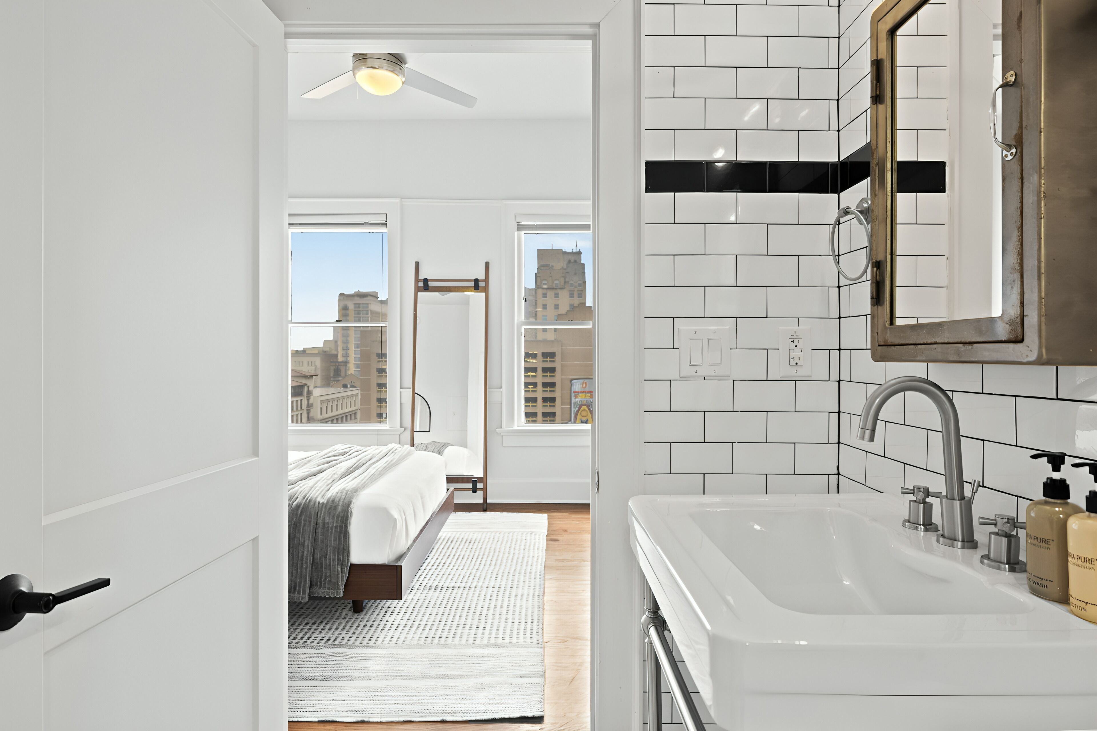 Photo - The Maverick, powered by Placemakr - River Walk