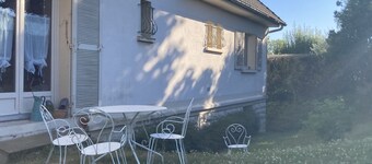 Maison de Campagne Avec vue Panoramique En Toute Tranquillité Face à Sancerre