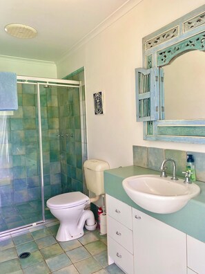 Towels, soap, toilet paper