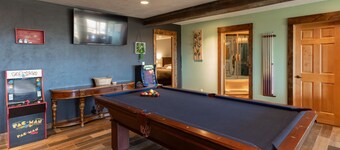 Peaks Paradise - Hot Tub - Game Room - Views