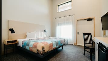 1 bedroom, premium bedding, pillowtop beds, iron/ironing board