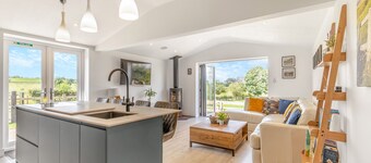3 bedroom accommodation in Wetley Rocks, near Leek