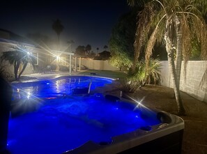 Pool - New Luxurious Family Home w/ heated pool/spa and sport court (Scottsdale)