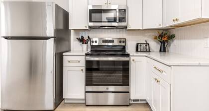 Spacious Wentzville Retreat by StayLage