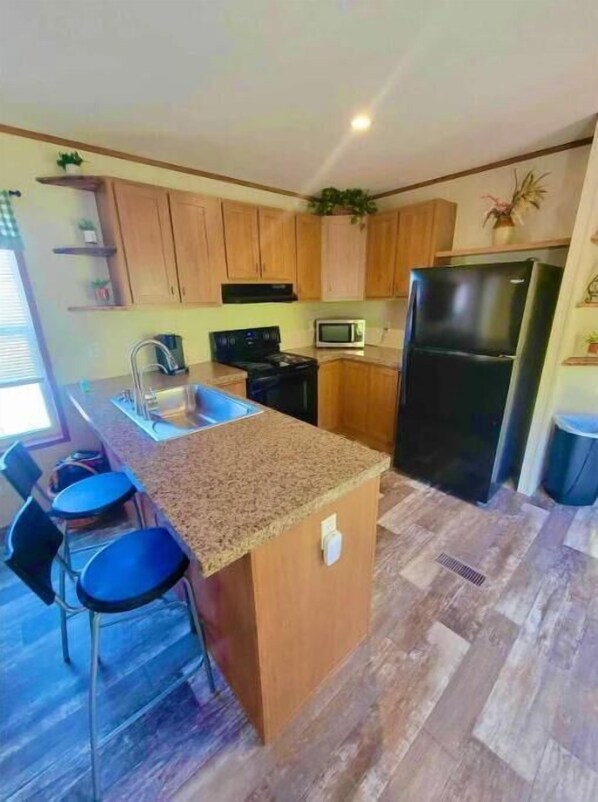 Private kitchen - Caine’s Retreat (Thomas)