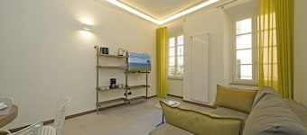 Appartamento 'Gemhouse Ambra Garda Lake' a 50 m dal lago, wi-fi e aria condizionata