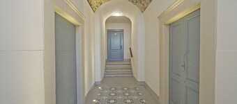 Apartment 'Gemhouse Ambra Garda Lake' 50 m from the lake, wi-fi and air conditioning